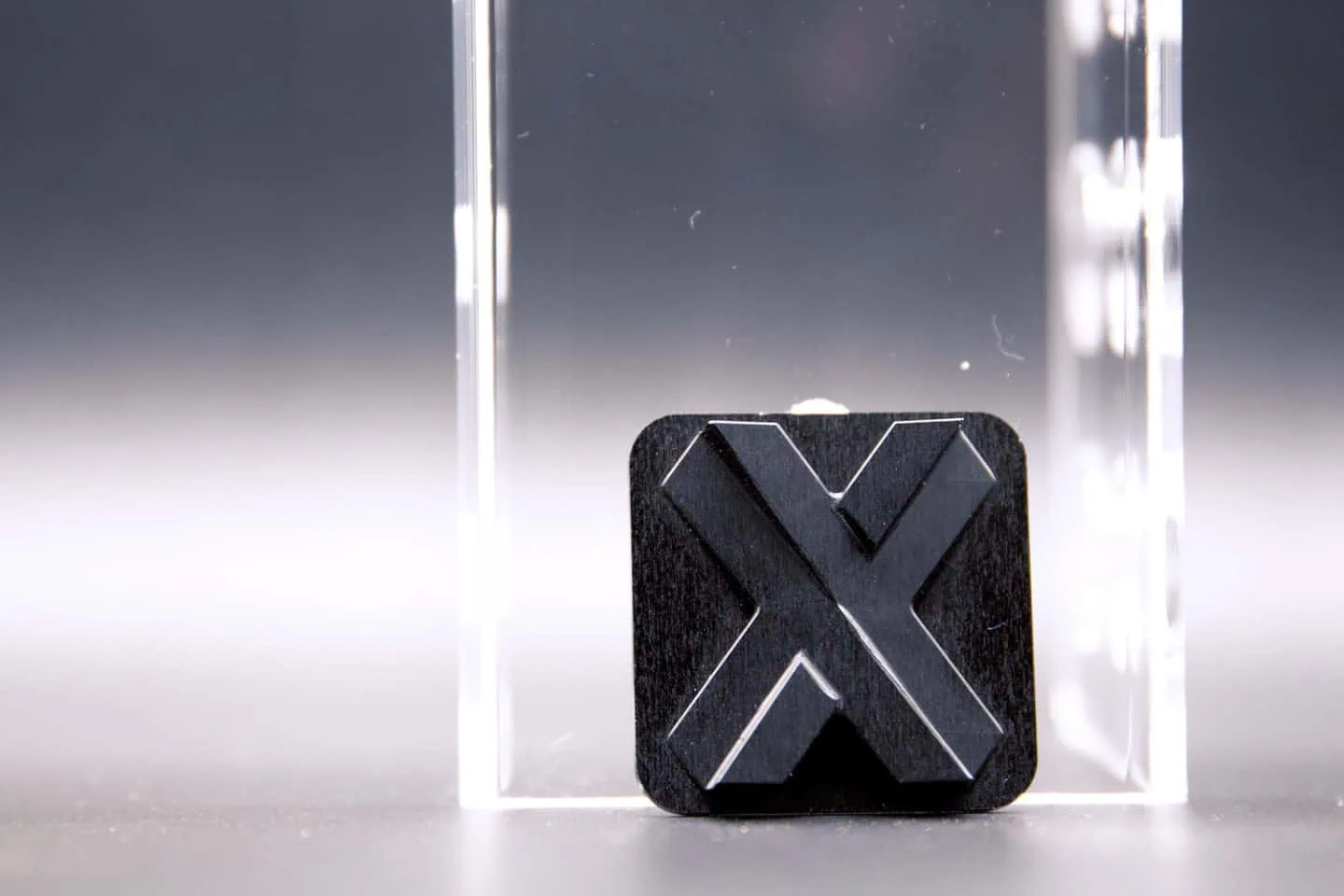 Anodisation de l'aluminium Xometry Pro