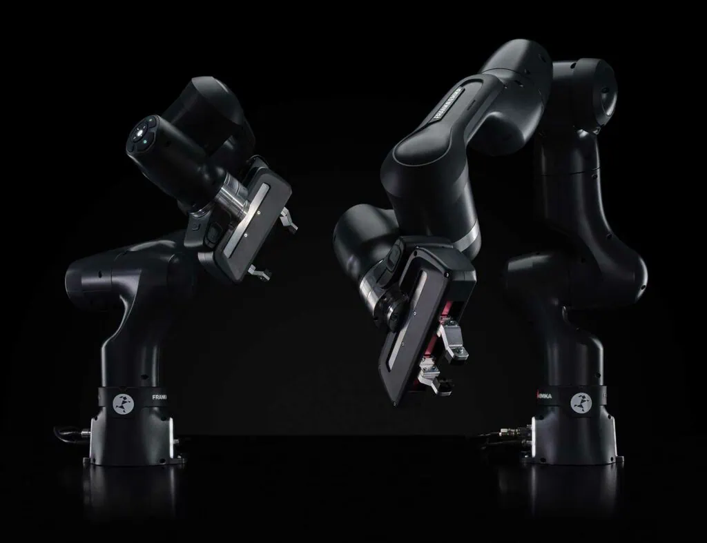 Tables de référence des rayons de courbure pour tôlerie | Xometry Pro