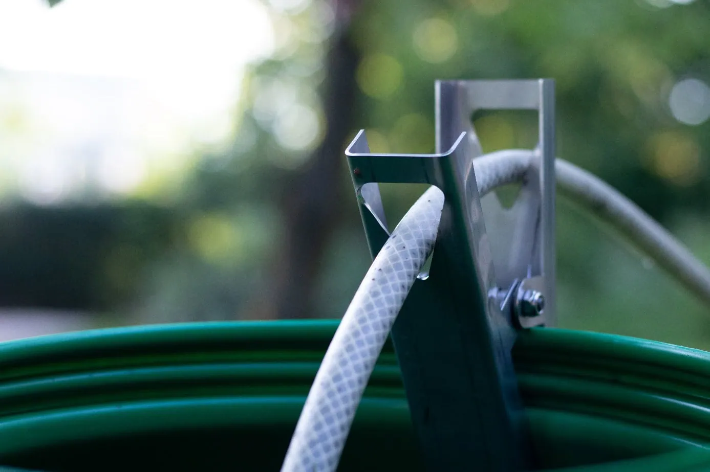 Hose clip in usage